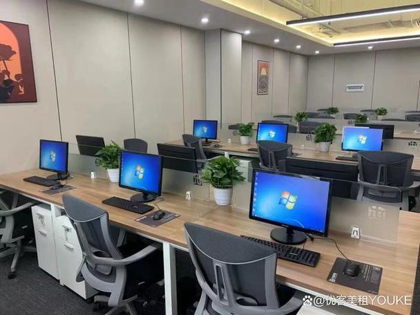灵活租赁高配电脑，助力企业降本增效——计算机及通讯设备租赁新趋势